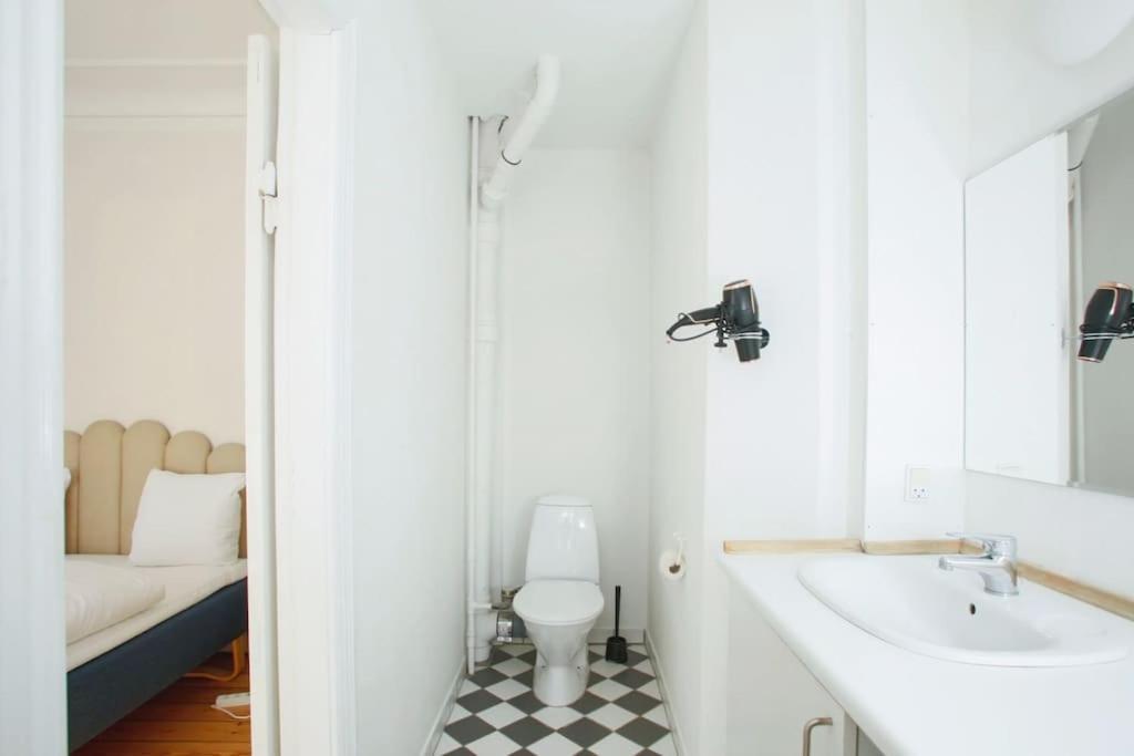 Large & Bright 3Br Apartment W Whirlpool Near Metro Копенгаген Экстерьер фото